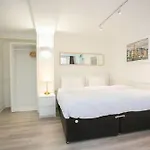 Merrion Road - Ballsbridge Townhouse 3*