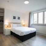 Merrion Road - Ballsbridge Townhouse 게스트하우스