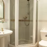 Merrion Road - Ballsbridge Townhouse 더블린