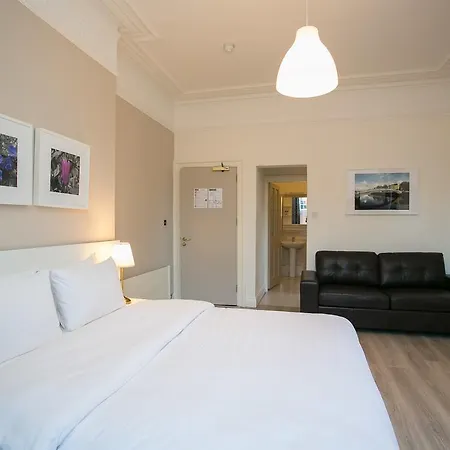 Merrion Road - Ballsbridge Townhouse