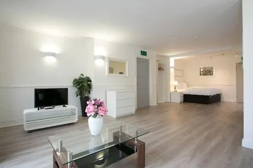 Merrion Road - Ballsbridge Townhouse 3* Дублин