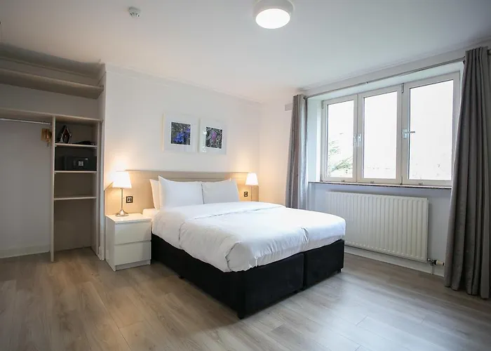 Merrion Road - Ballsbridge Townhouse Гостевой дом