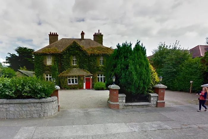 Merrion Road - Ballsbridge Townhouse Гостевой дом Дублин